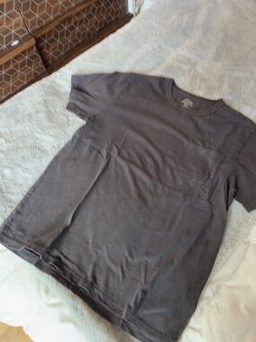 J. Crew Men's Short Sleeve Pocket Tee in Charcoal